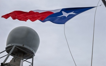 Replenishment-at-Sea aboard USS Gonzalez (DDG 66)
