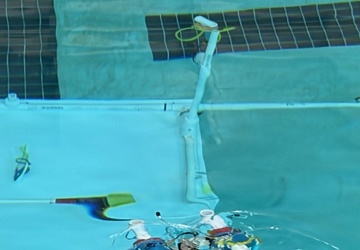 Dahlgren School students pilot ROV during SeaPerch regional competition