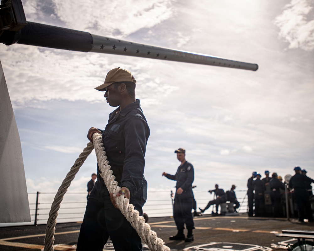 USS Gridley Departs Panama City