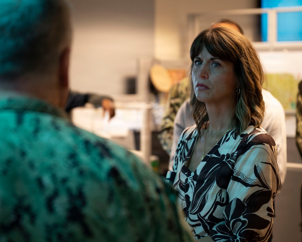 Kirstin Riesbeck, director, information technology planning and policy, visits Navy Recruiting Command