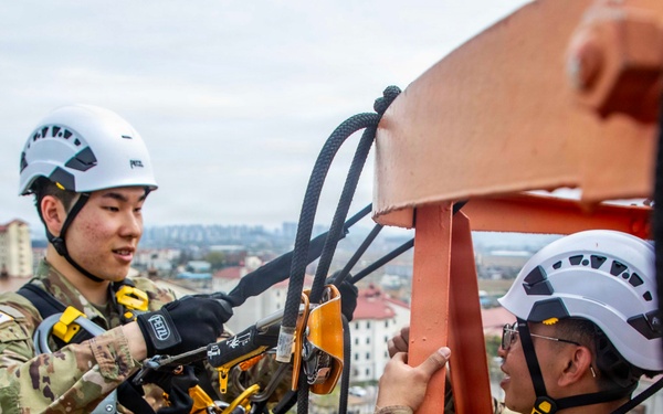 1SIG BDE Signal Month: 1st Signal Brigade conduct Mast System Tower Training at Camp Humphreys.
