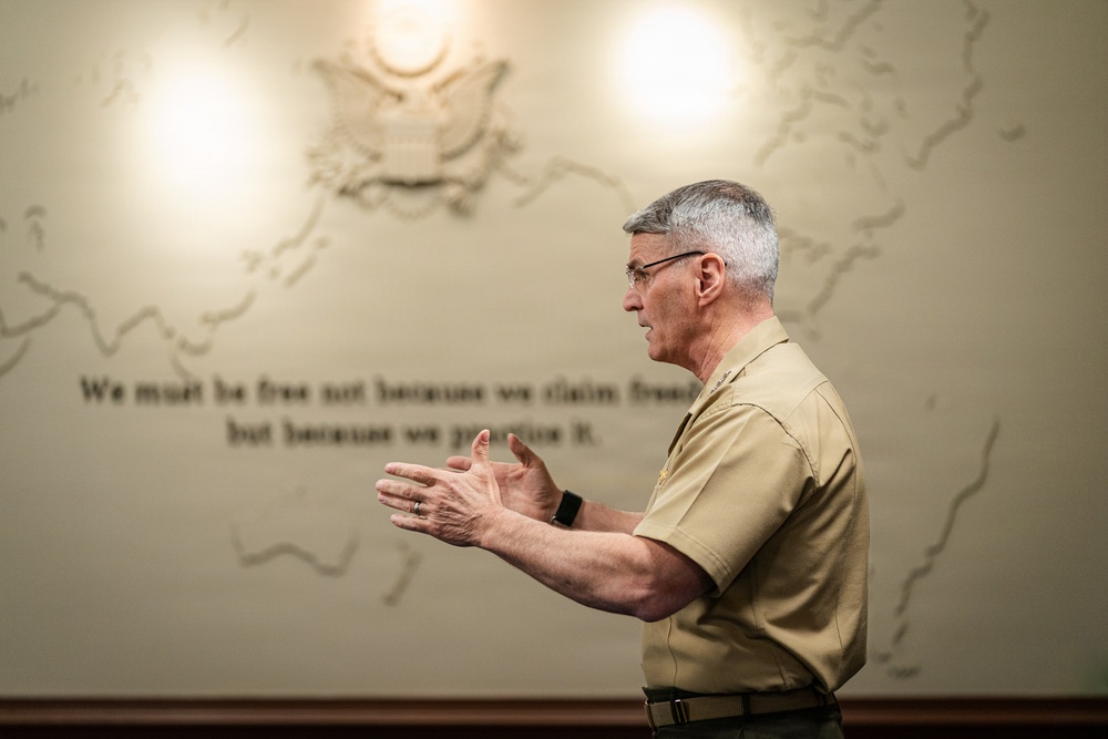 VCJCS addresses USAWC Class of 2026