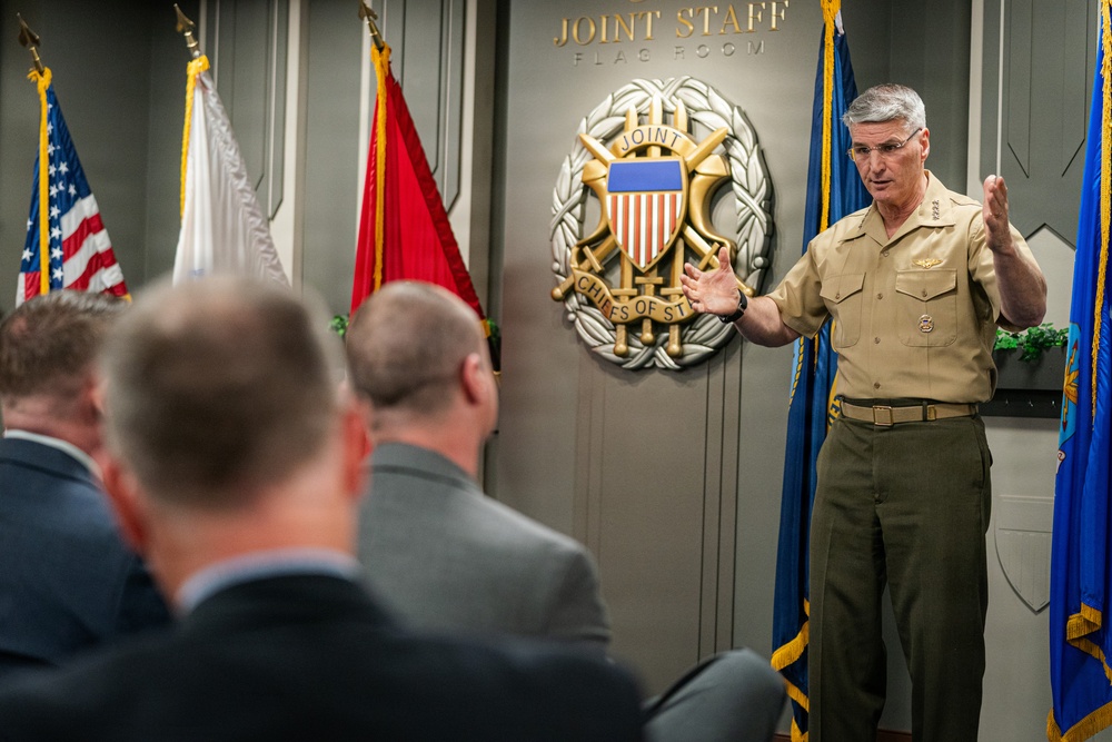 VCJCS addresses USAWC Class of 2026