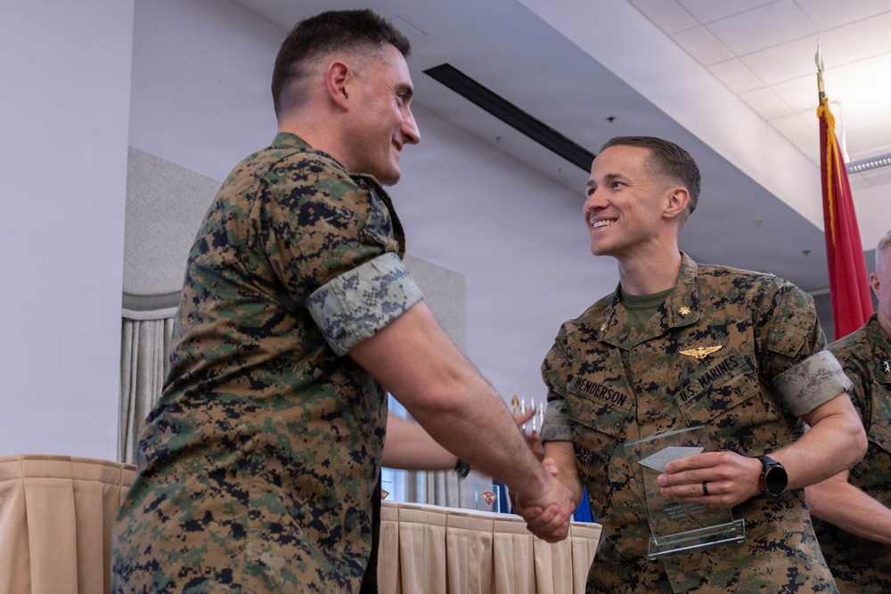 The Marine Corps Aviation Association hosts banquet for 2nd MAW award nominees