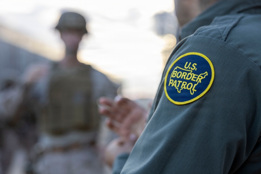2nd Marine Logistics Group conducts bilateral patrol