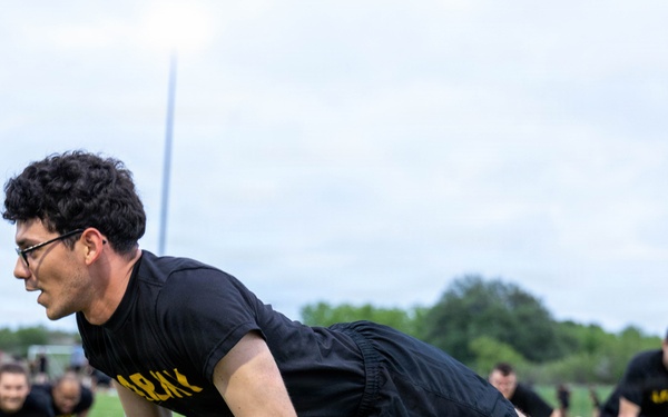 Military Intelligence Soldiers participate in MI Week