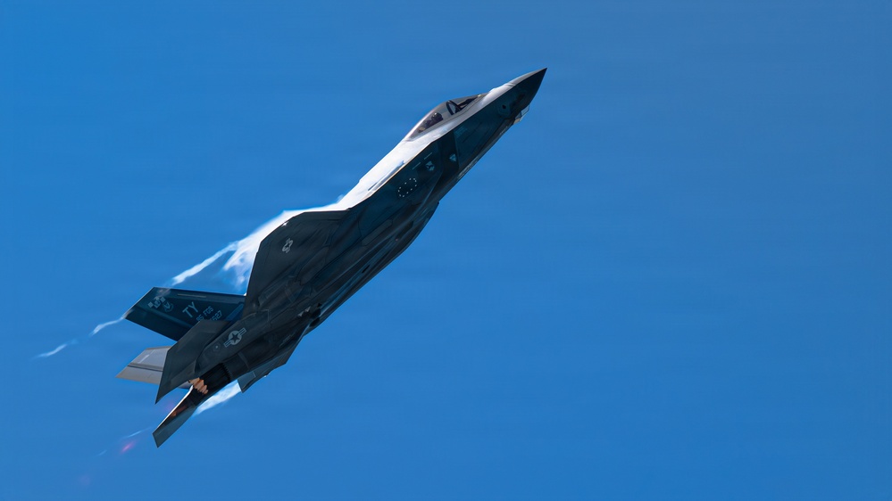 Gulf Coast Salute Air Show 2026