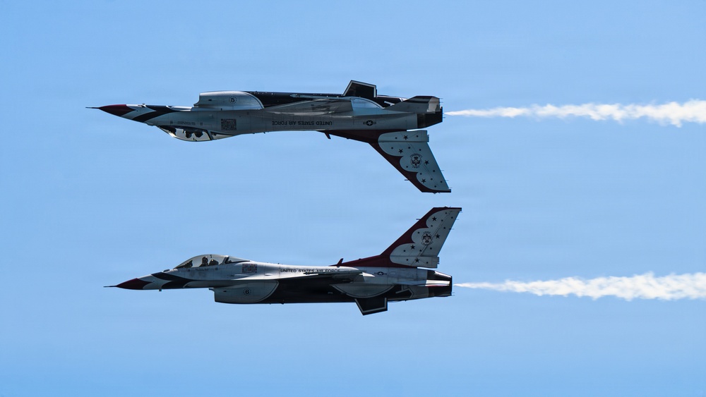 Gulf Coast Salute Air Show 2026