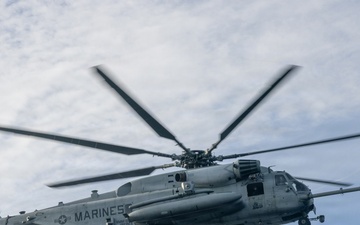 22nd MEU (SOC) | VMM-263 (REIN) CH-53E Flight Operations Aboard USS San Antonio