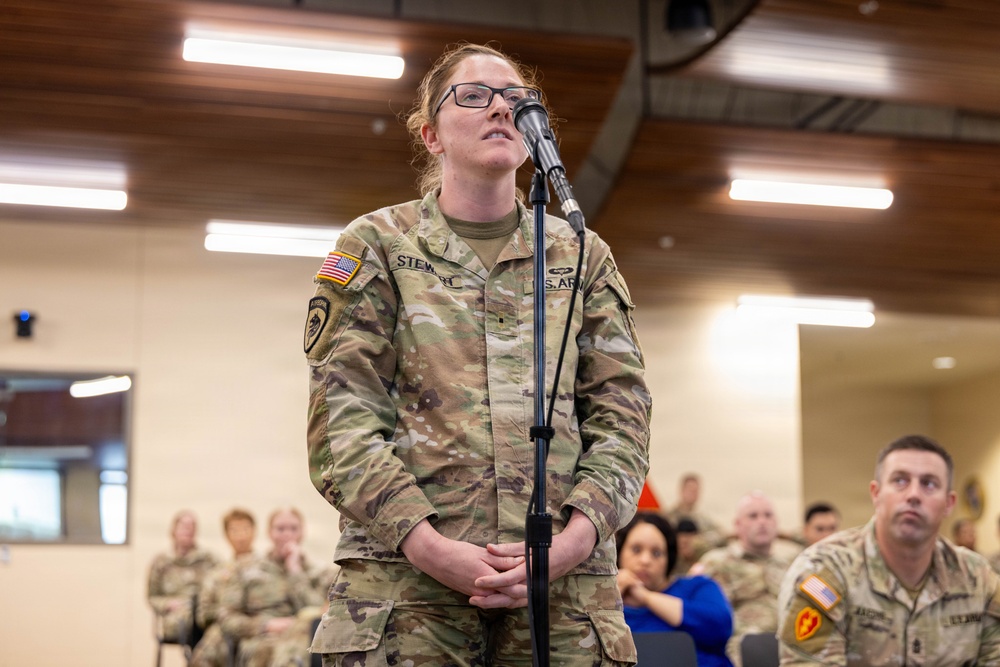 Military Intelligence soldiers participate in MI Week