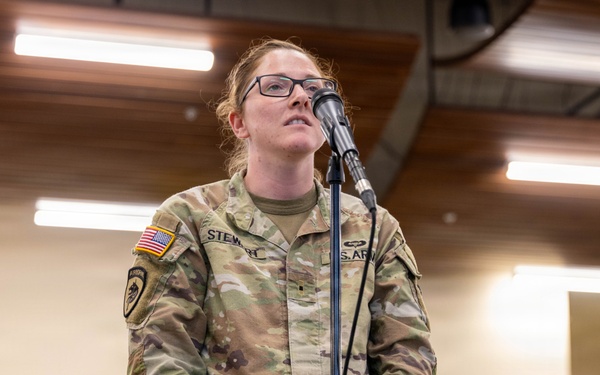 Military Intelligence soldiers participate in MI Week