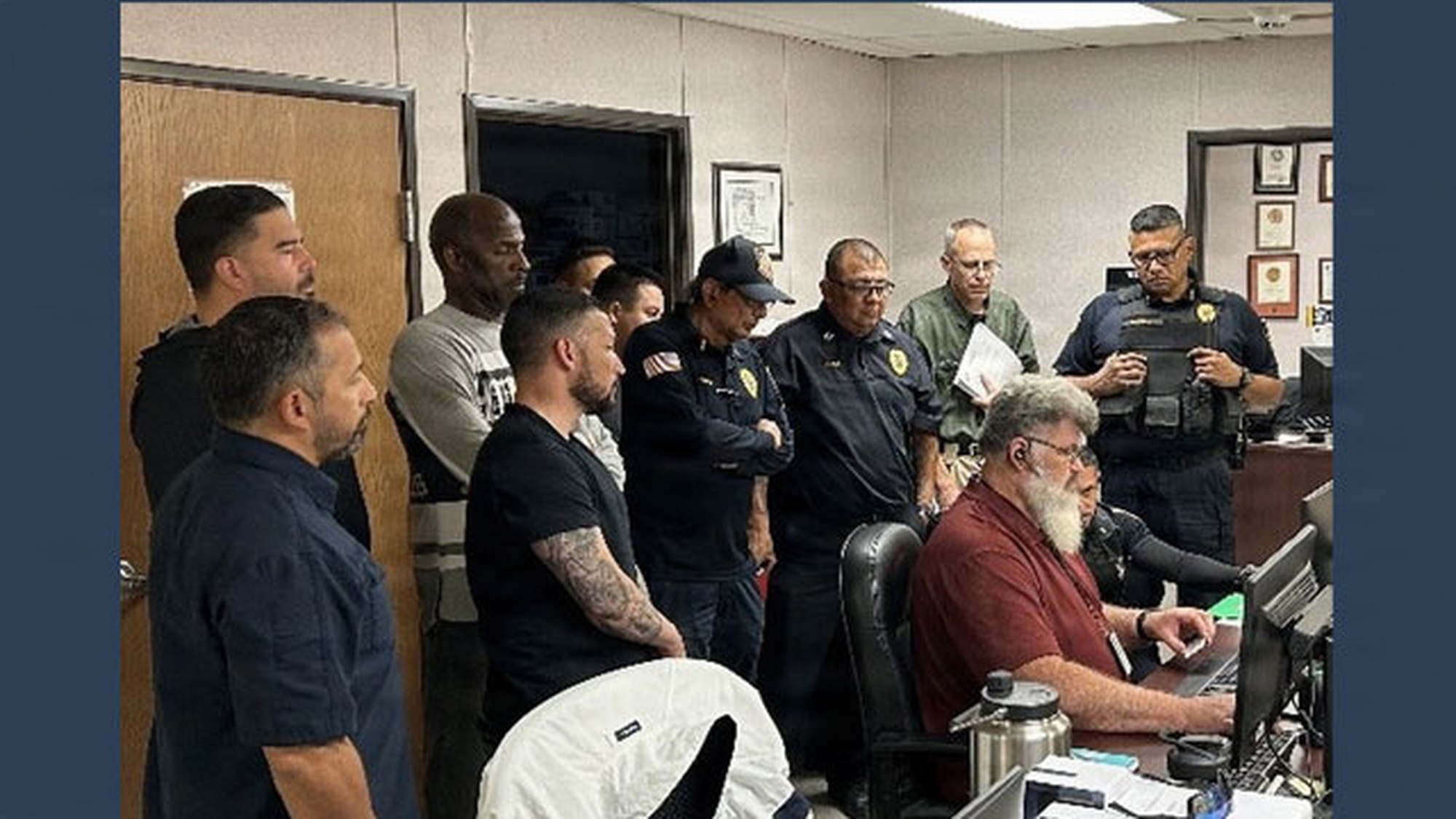 Product Manager Force Protection Systems staff train personnel on the Automated Installation Entry (AIE) system in Iowa. (Photo by Product Manager Force Protection Systems)