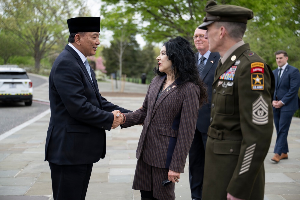Indonesian Minister of Defense Sjafrie Sjamsoeddin Visits ANC