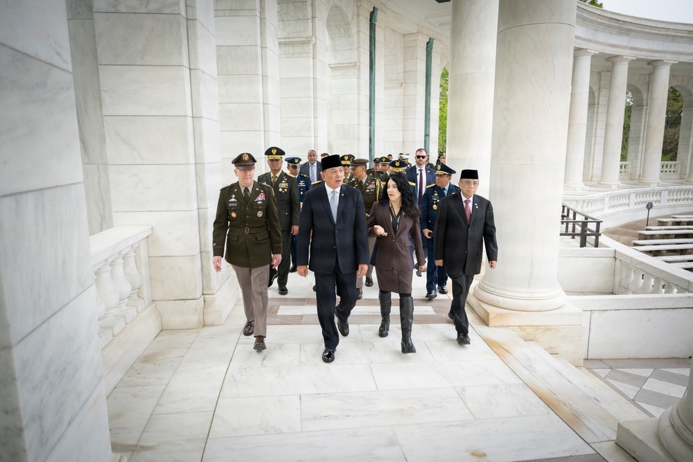 Indonesian Minister of Defense Sjafrie Sjamsoeddin Visits ANC
