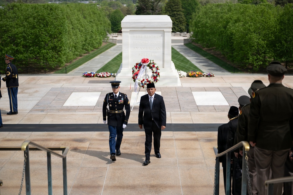 Indonesian Minister of Defense Sjafrie Sjamsoeddin Visits ANC