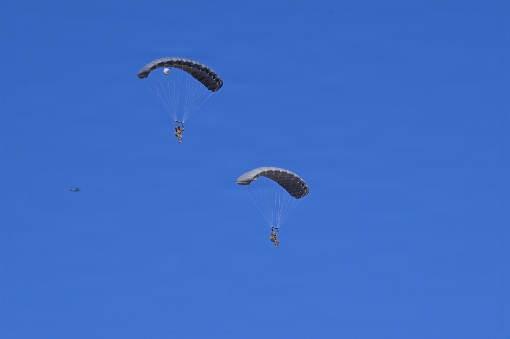 Military Free Fall Jumpmaster Course