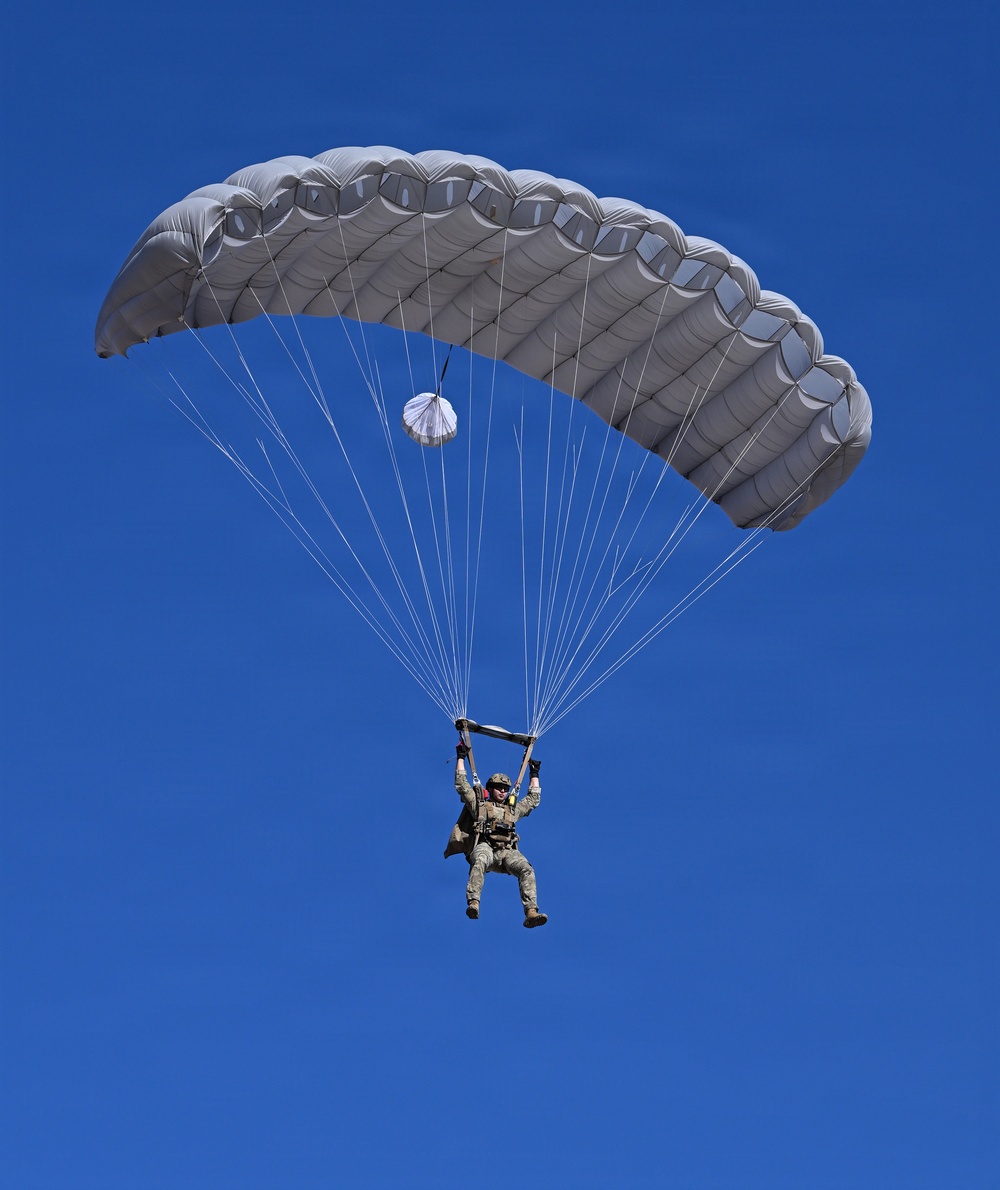Military Free Fall Jumpmaster Course