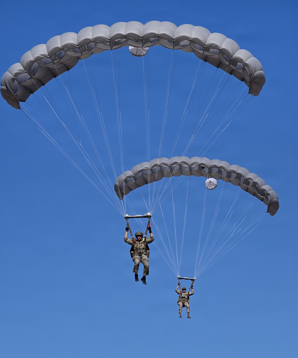 Military Free Fall Jumpmaster Course