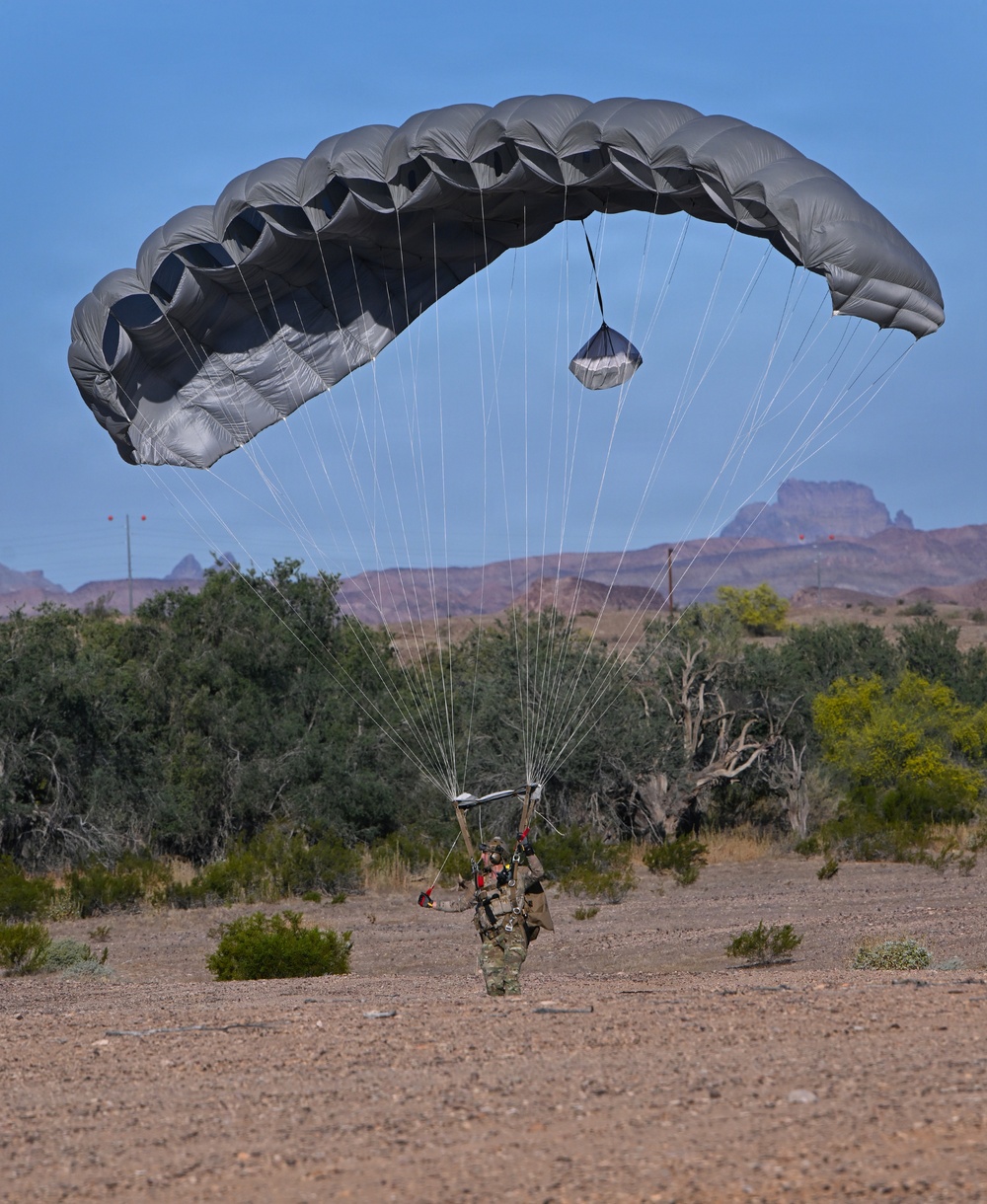 Military Free Fall Jumpmaster Training