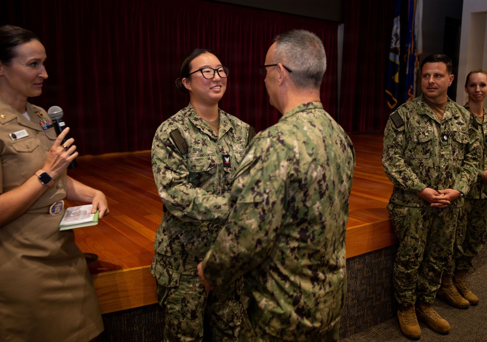 Commander Naval Medical Forces Atlantic visits NMCSD
