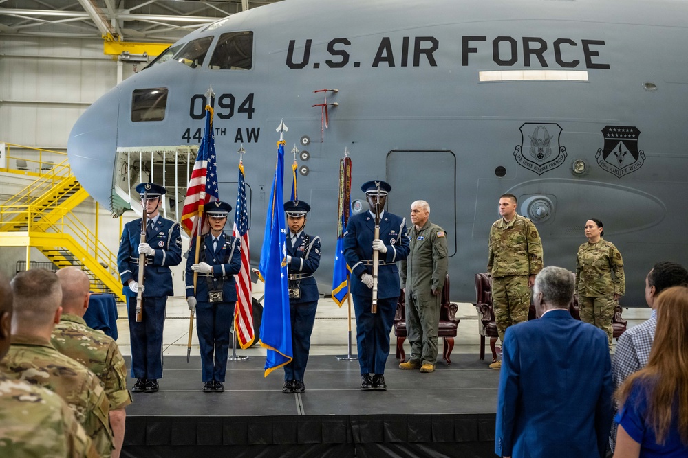 445th Airlift Wing welcomes new command chief