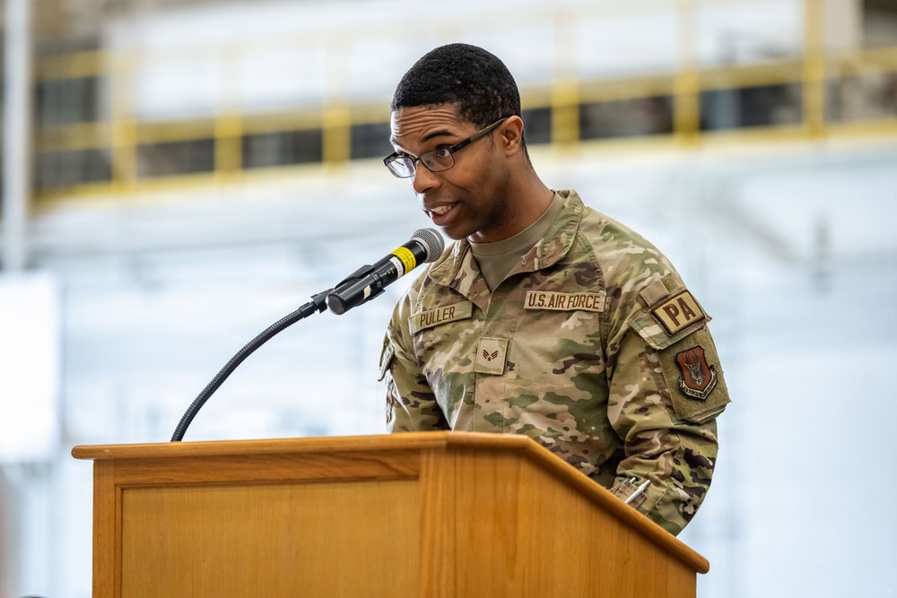 445th Airlift Wing welcomes new command chief