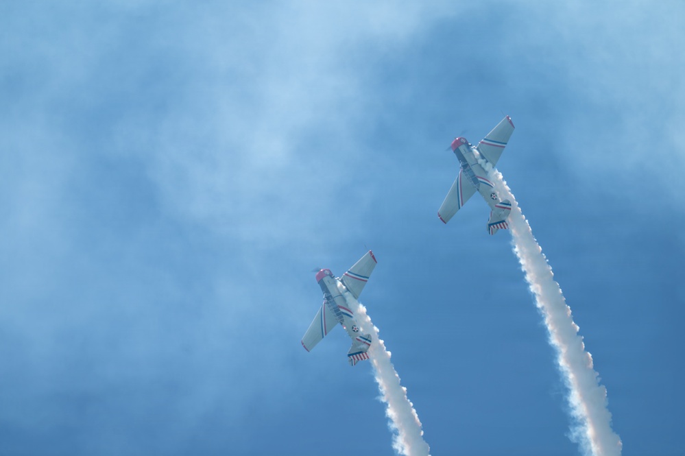 Thunderbirds Soar Over the Emerald Coast