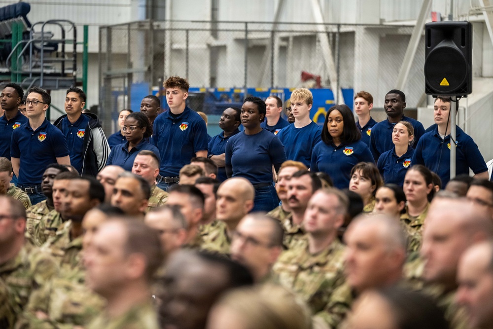 445th Airlift Wing welcomes new command chief