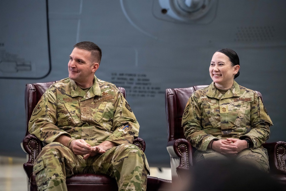 445th Airlift Wing welcomes new command chief