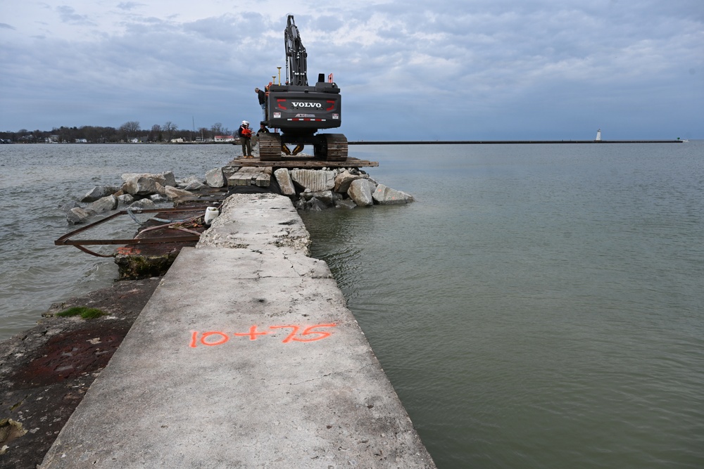Repairs Resume on Great Sodus East Breakwater for 2026