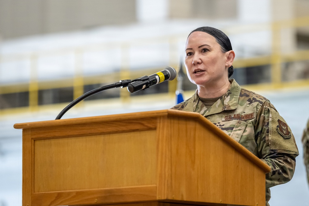 445th Airlift Wing welcomes new command chief