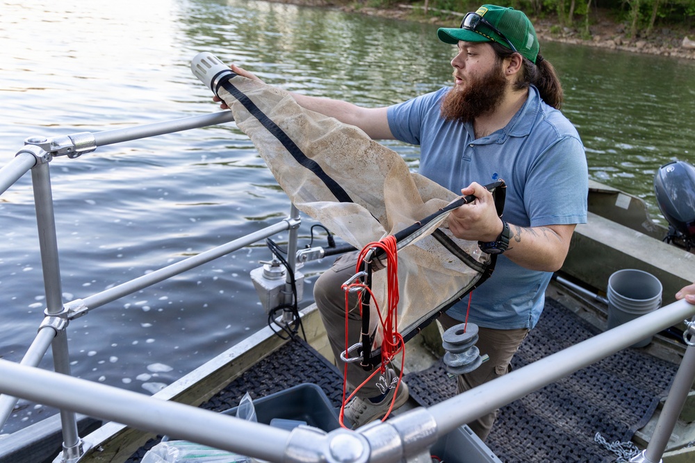 USACE Biologists Study Lake Sturgeon Spawning Below Carters Lake