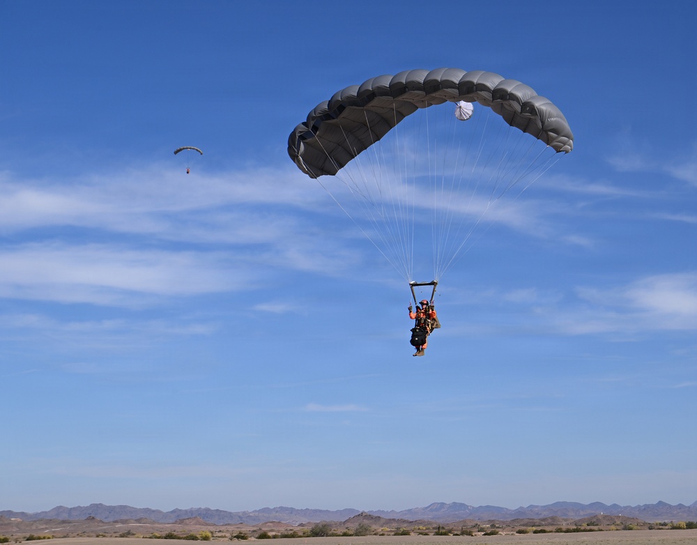 Military Free Fall Students Train at Proving Ground