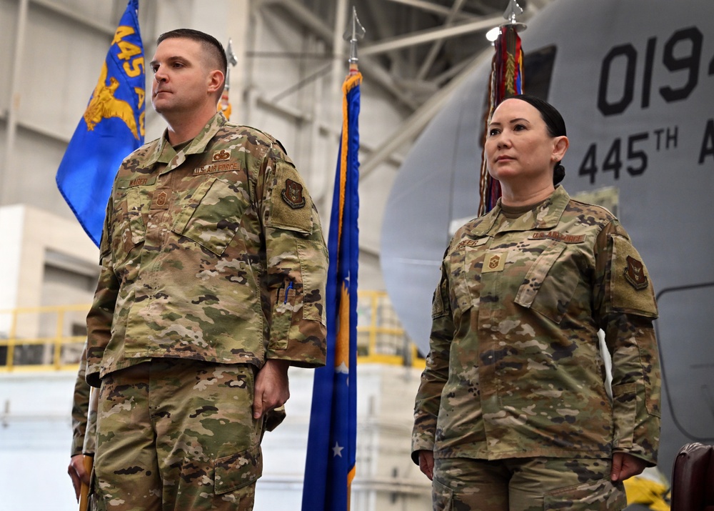 445th Airlift Wing welcomes new command chief