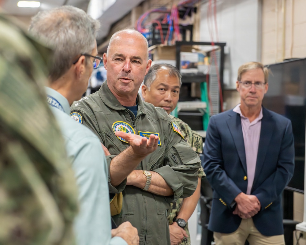 Vice Adm. Scott Gray, CNIC, receives an informational brief on Counter-Unmanned Underwater Vehicle (UUV) technology