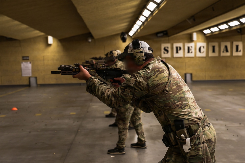 5th Special Forces Group (Airborne) conducts indoor range