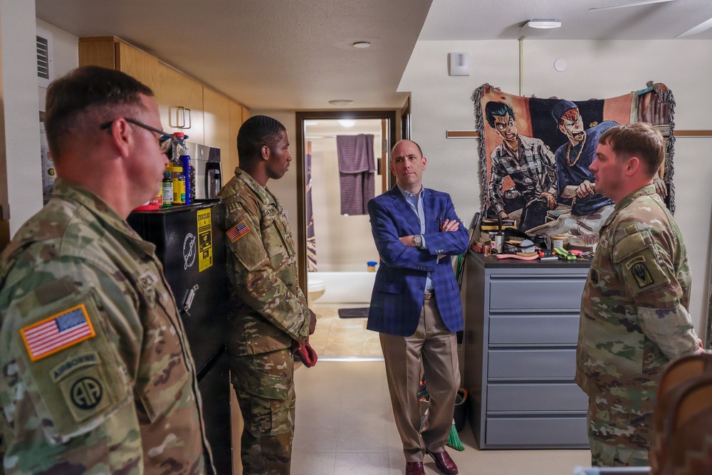 Gillis visit highlights Fort Polk’s push for barracks modernization, quality of life, energy resilience