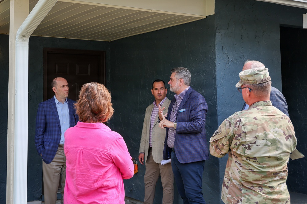 Gillis visit highlights Fort Polk’s push for barracks modernization, quality of life, energy resilience