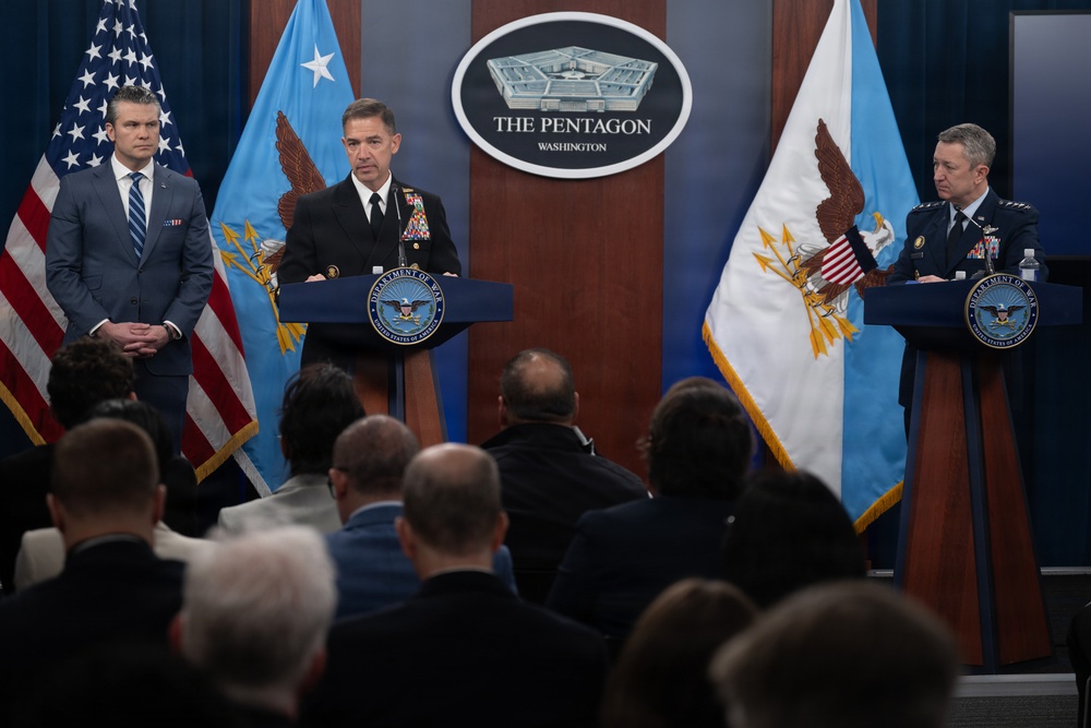 SW, CJCS Conduct Pentagon Press Briefing