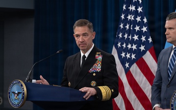SW, CJCS Conduct Pentagon Press Briefing