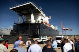 2nd MLG Leaders Visit Blount Island to Examine Prepositioning, Logistics Integration