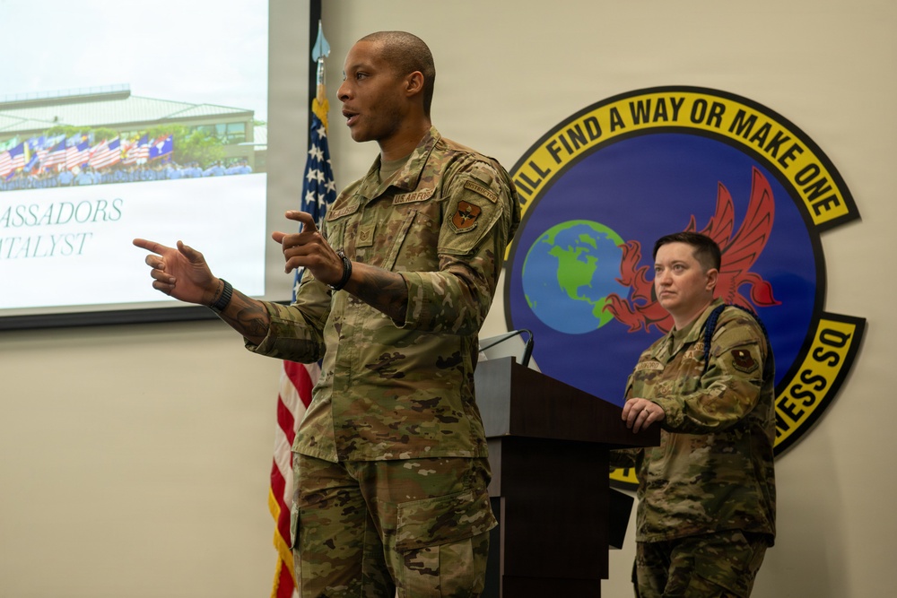 Be the leader they’ll never forget: MTIs and MTLs recruit at Joint Base Charleston