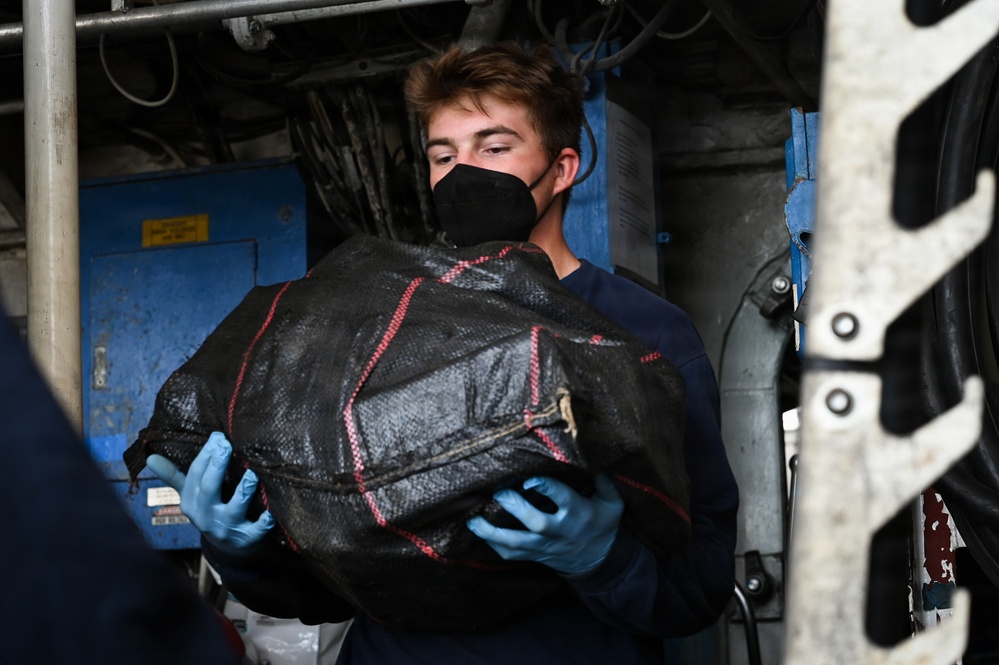 Coast Guard offloads enough cocaine to kill more than 1.4 million Americans