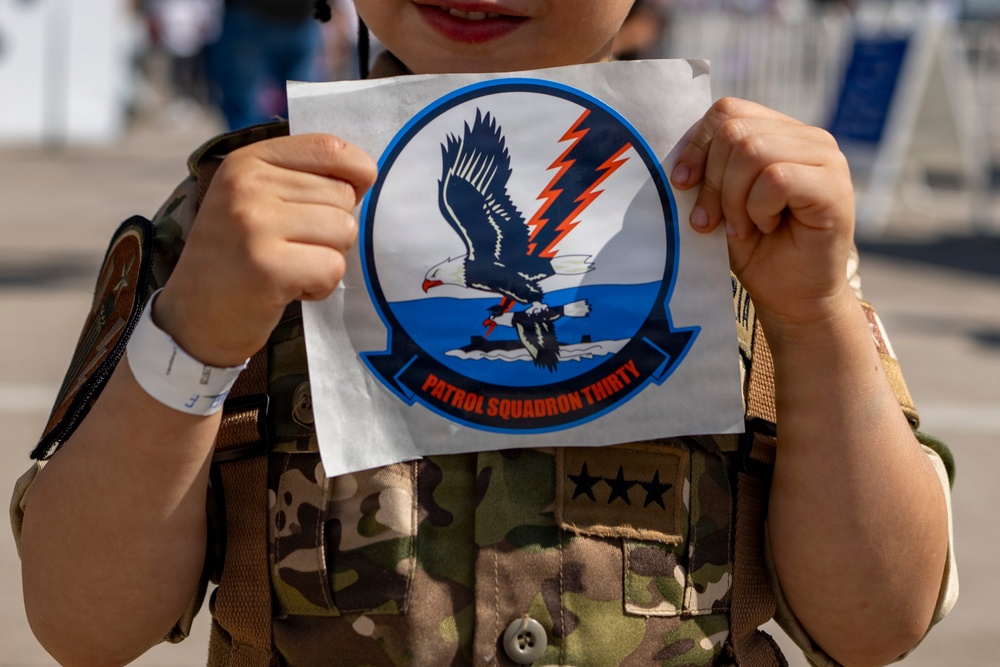 U.S. Navy P-8 strengthens regional ties at Chile’s international air show