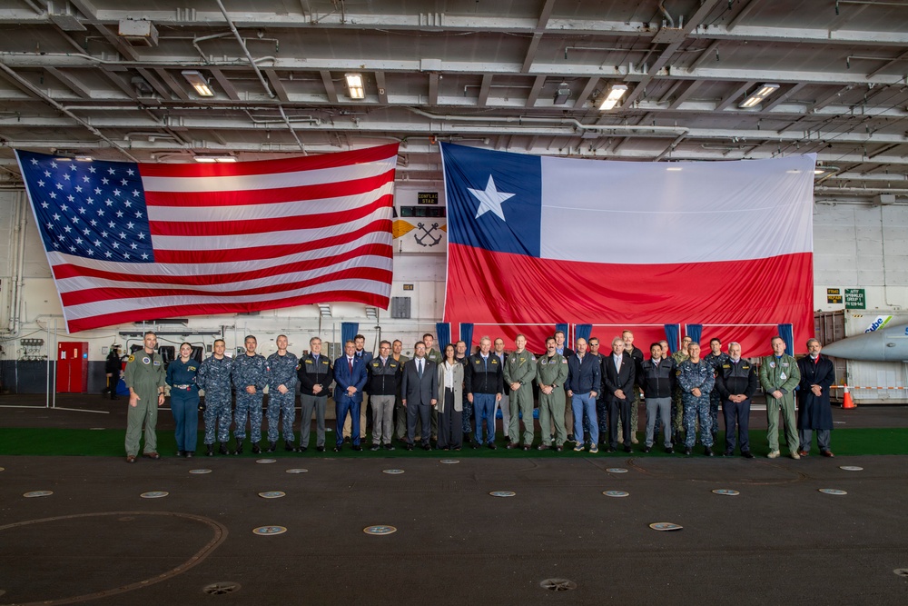 Chilean Delegation Visits USS Nimitz