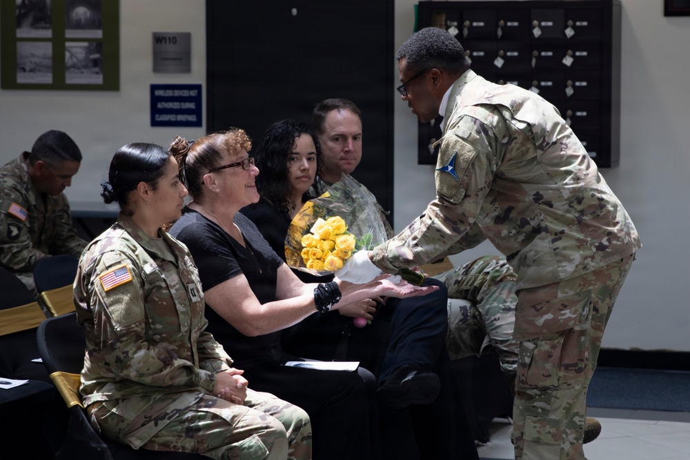 Signal Intelligence and Sustainment Company Change of Command