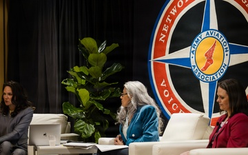 Army Aviation Spouses Discuss Resilience in Careers at AAAA Summit