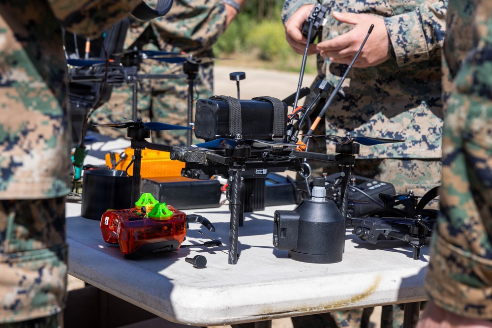 I MEF leaders observe SADOC students fly Neros Archer FPV drone