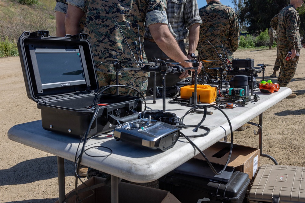 I MEF leaders observe SADOC students fly Neros Archer FPV drone