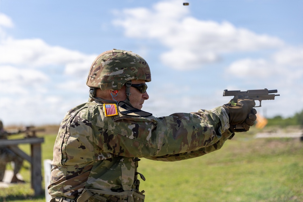 451st Expeditionary Sustainment Command Soldiers Complete M17 Range